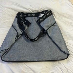Nwt vs bag